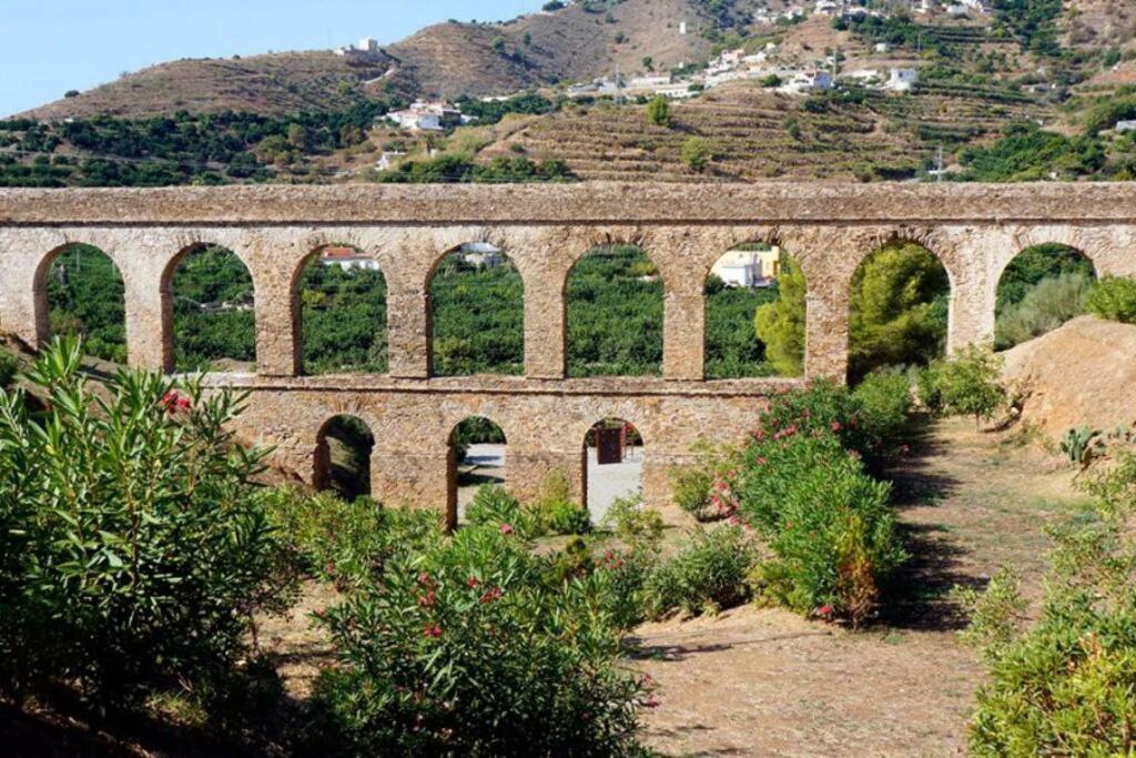 Las Gondolas Y El Mar Almuñécar المظهر الخارجي الصورة
